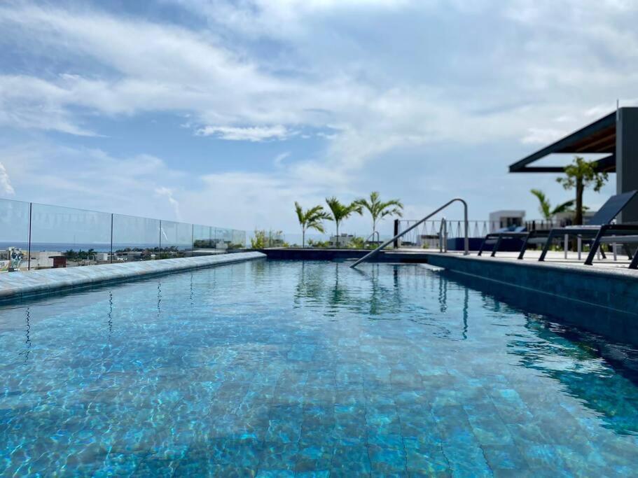 New! Luxury Floor Condo-steps To 5th-fast Wifi Apartamento