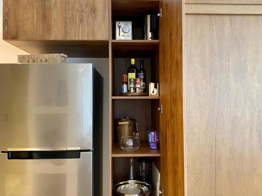 New! Luxury Floor Condo-steps To 5th-fast Wifi Apartamento